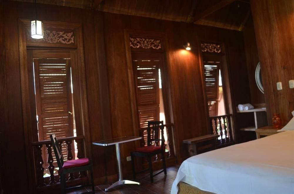Lanna Ban Hotel Puerto Viejo de Talamanca Eksteriør billede